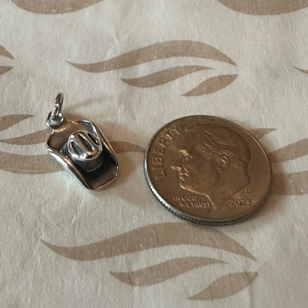 RETIRED James Avery Cowboy Hat Charm Sterling Silver Cut Loop. ❤️ - Picture 8 of 9